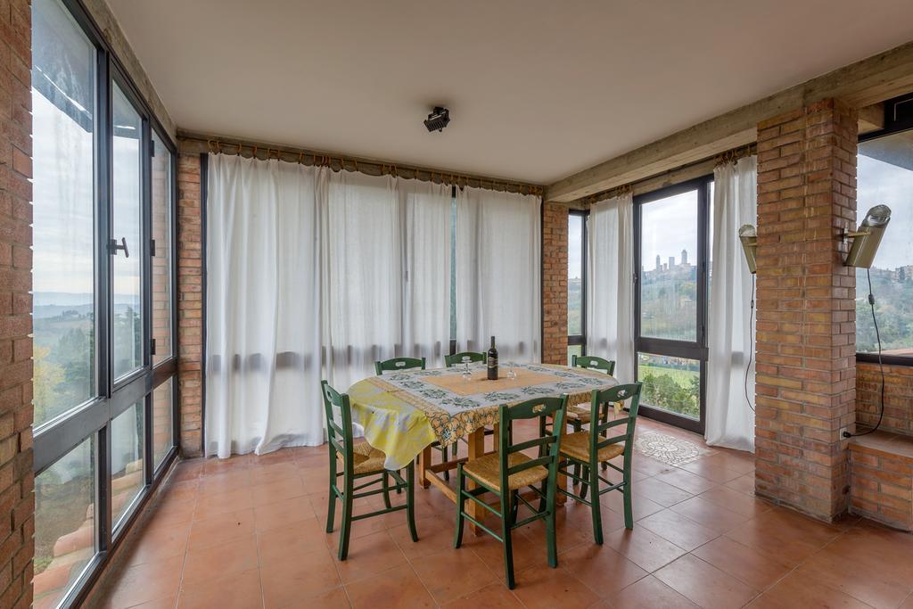 Agriturismo Santa Croce San Gimignano Pokoj fotografie