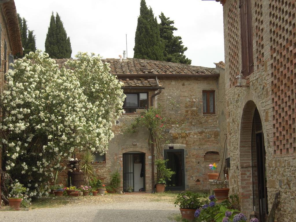 Agriturismo Santa Croce San Gimignano Exteriér fotografie