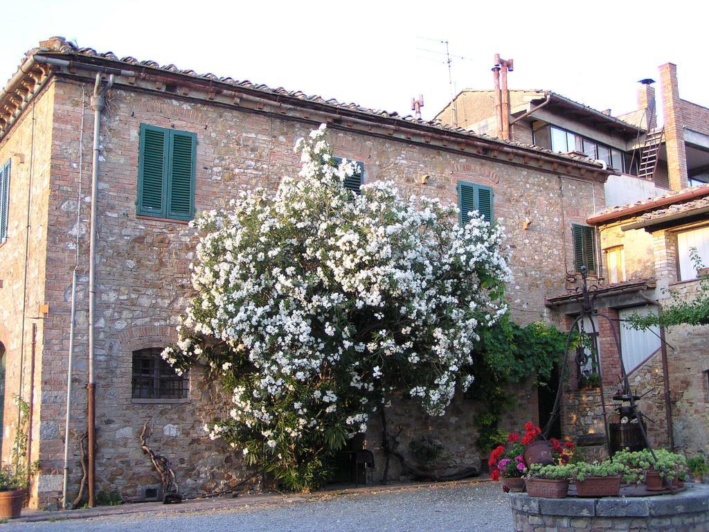 Agriturismo Santa Croce San Gimignano Exteriér fotografie